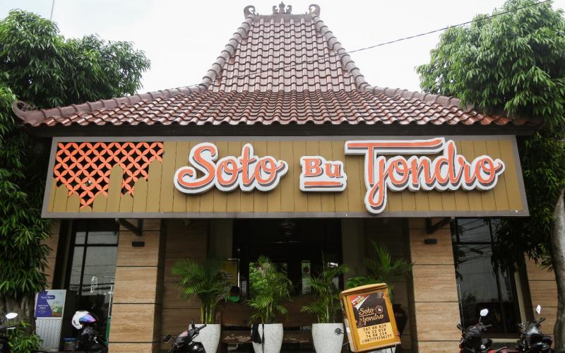 Soto Bu Tjondro: Menjaga Rasa Jawa dari Dapur Lokal ke Panggung Nasional