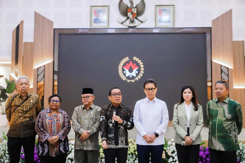 Menko PMK Pimpin Koordinasi PKG Sekolah Menyasar 53 Juta Siswa