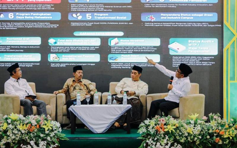 Menko PMK Tegaskan Komitmen Pemerintah Kembangkan SDM Unggul hingga ke Pesantren