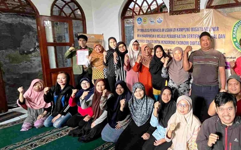 FH UPNVJ Perkuat UMKM Bandung Lewat Sertifikasi Halal dan Digitalisasi GoHaur