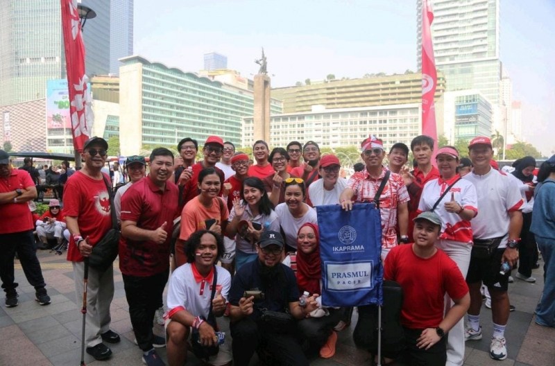 IKA PRASMUL Perkuat Jejaring Alumni Lewat Nordic Walking di CFD Bersama KJNI, PPM, IPMI dan UI