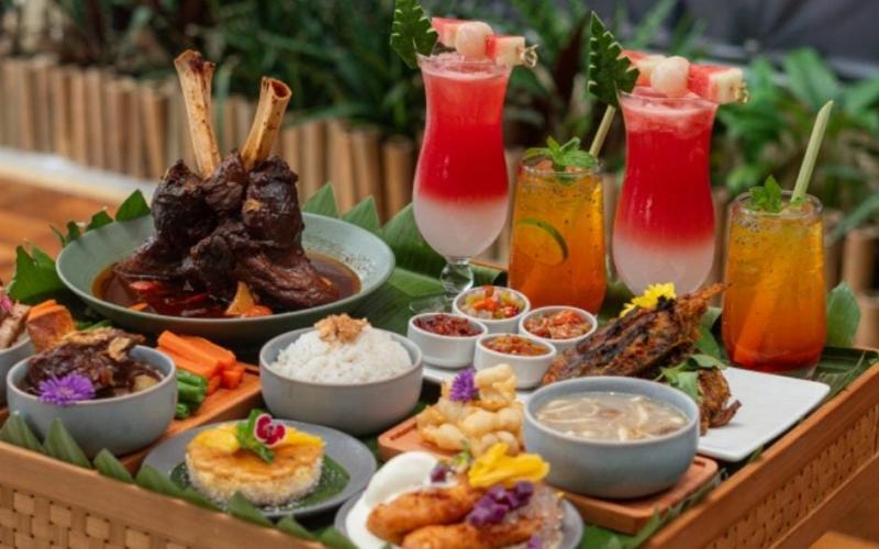 Harris Puri Mansion & ABC Foodservice Suguhkan “Rijsttafel Colonial Heritage Cuisine” di Bulan Kemerdekaan