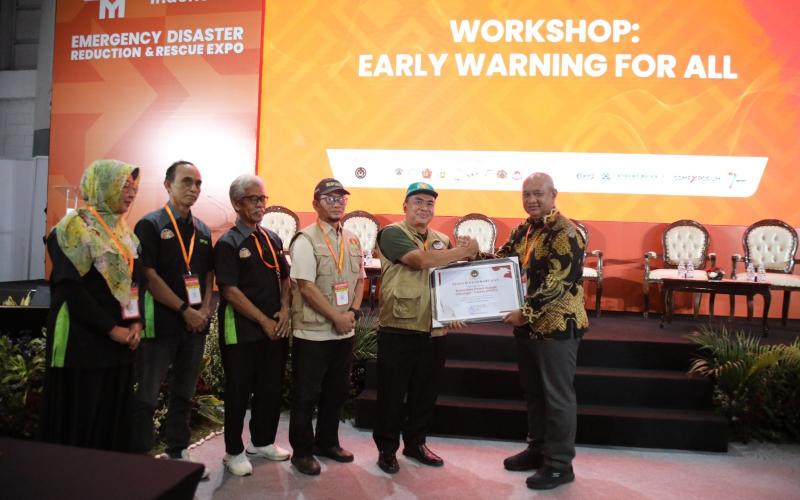 Early Warning for All: Kemenko PMK Tegaskan Peringatan Dini Harus Jangkau Semua