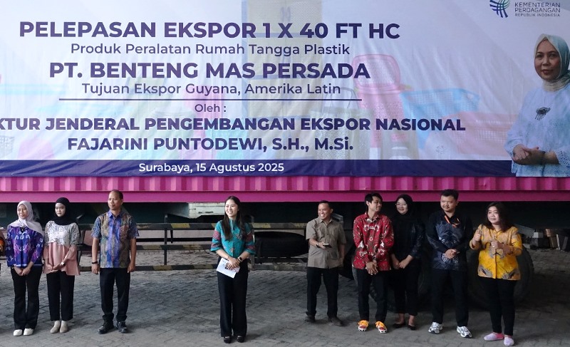 Kemendag Lepas Ekspor Perdana Peralatan Rumah Tangga dan Furnitur ke Guyana