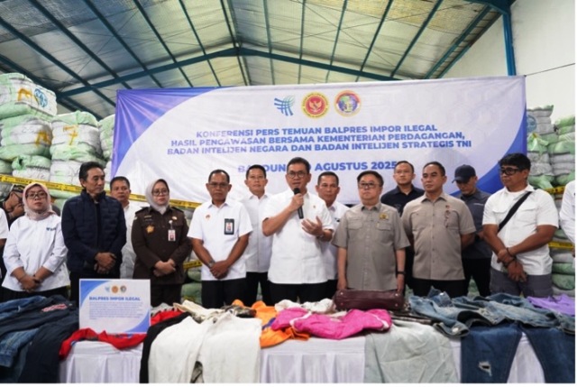 Sinergi Pemerintah Lindungi Konsumen dan Industri Tekstil, Amankan Impor Ilegal Senilai Rp112,35 Miliar