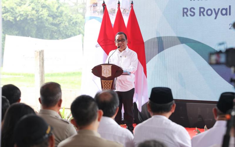 Resmikan RS Royal Batavia, Menko PMK Tekankan Pentingnya Hidup Sehat dan Produktif