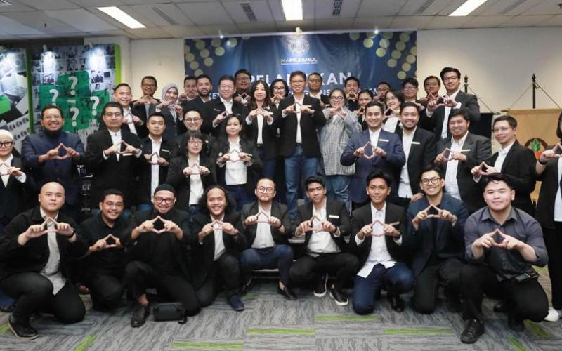 Pengurus Baru IKA PRASMUL Resmi Dilantik, Usung Visi Kontribusi Nyata di Level Nasional dan Global