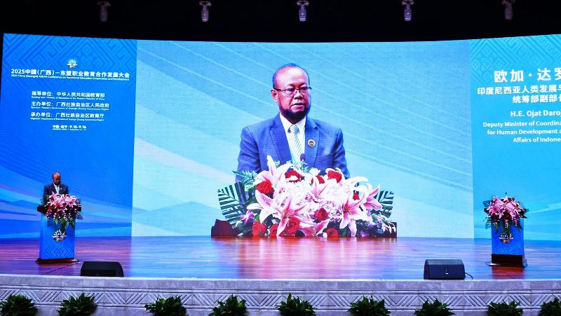 Kemenko PMK Dorong Integrasi AI dalam Pendidikan Vokasi di China–ASEAN Forum 2025