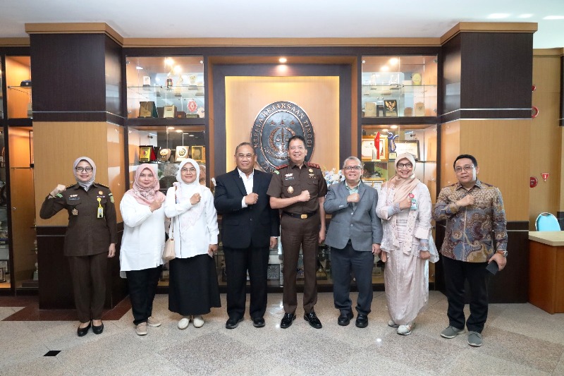 UPNVJ dan UPNVJatim Jajaki Sinergi dengan Kejaksaan Tinggi Jatim