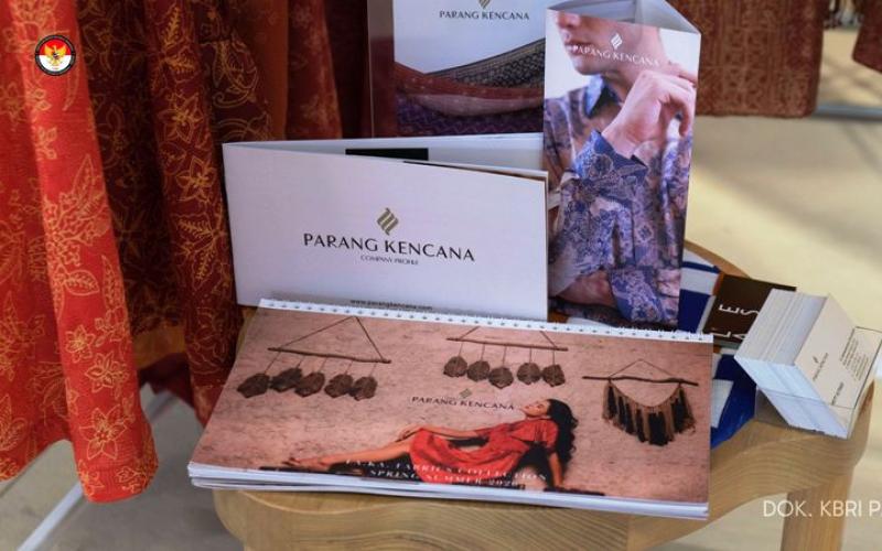 Batik Indonesia Berkilau di Who’s Next Paris 2025, Perkuat Citra Premium di Pasar Global