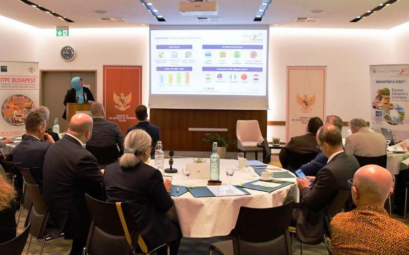 Himpun Buyer Ceko Menuju TEI 2025, Indonesia Gelar Business Gathering di Praha