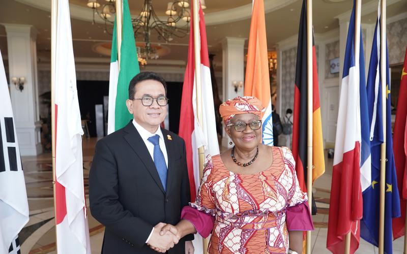 Mendag Busan dan Dirjen WTO Bahas Reformasi Multilateral, Tegaskan Komitmen Indonesia terhadap Perdagangan yang Inklusif dan Berkeadilan