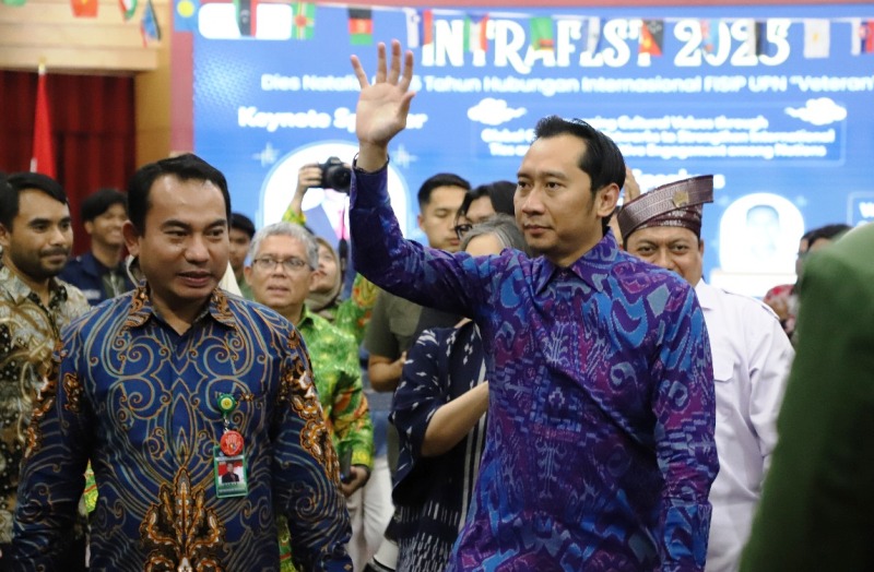 Ibas Yudhoyono di UPNVJ: Diplomasi Harus Membangun Jembatan, Bukan Tembok