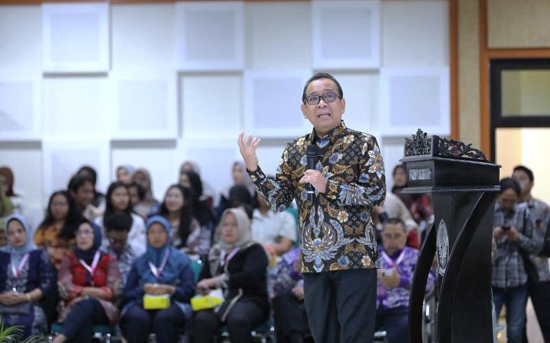 Kolaborasi ‘One Health’ Perkuat Kesehatan Masyarakat, Menko PMK: Kebijakan dan Intervensi Harus Presisi