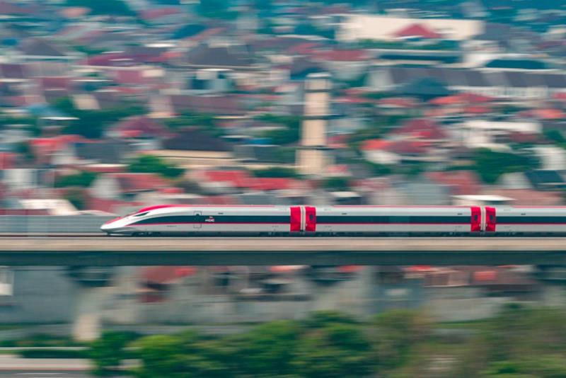 Jelang Hari Pahlawan, KCIC Hadirkan Promo “Whoosh Hero’s Deal” Tiket Mulai Rp200 Ribu