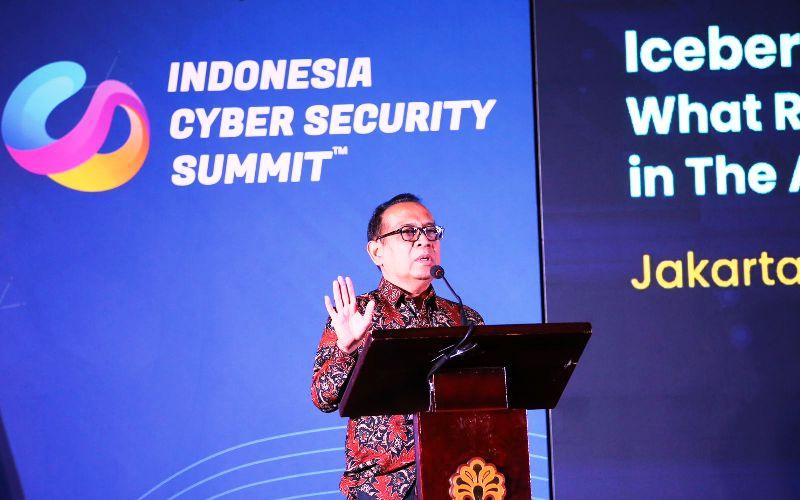 Menko PMK Pratikno Tekankan Siskamling Digital sebagai Fondasi Ketahanan Siber Nasional