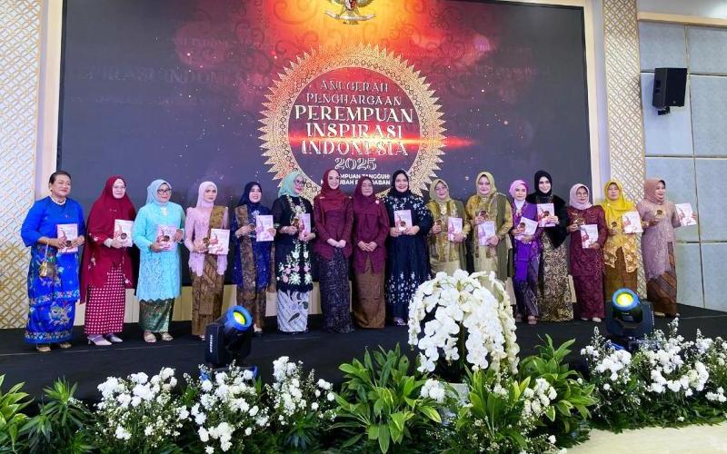 IPEMI Anugerahkan Perempuan Inspirasi Indonesia 2025, Teguhkan Peran Strategis Perempuan dalam Mengubah Peradaban