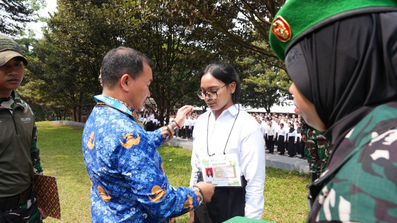 Bangun Karakter dan Disiplin, 2.760 Mahasiswa PNJ Ikuti Program Bela Negara Bersama Pusdikkes