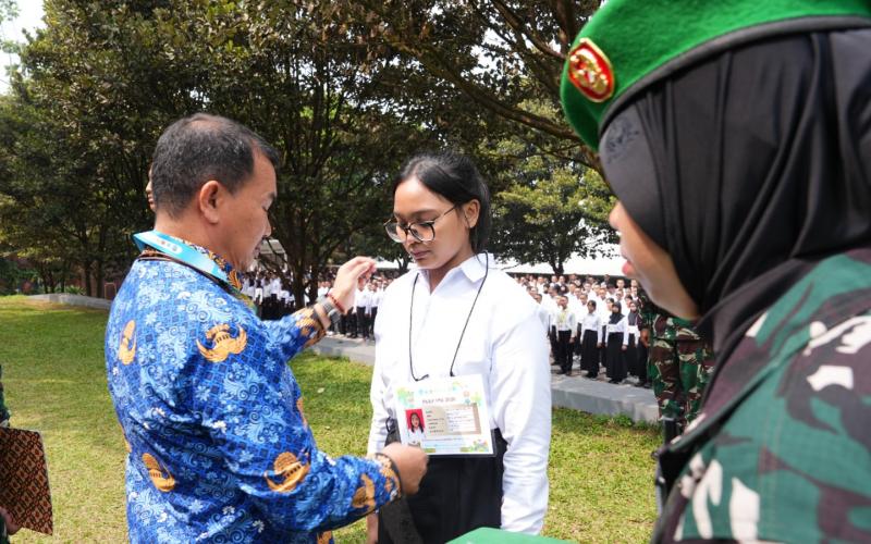 Bangun Karakter dan Disiplin, 2.760 Mahasiswa PNJ Ikuti Program Bela Negara Bersama Pusdikkes