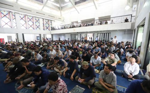 Jemaah Masjid Bimantara Gelar Doa Bersama untuk Lima Jurnalis yang Hilang di Selat Sunda