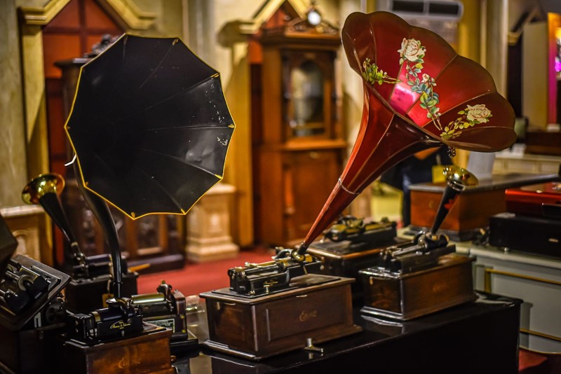 Menyusuri Dunia Musik dari Masa ke Masa di Museum Musik Dunia Jatim Park 3