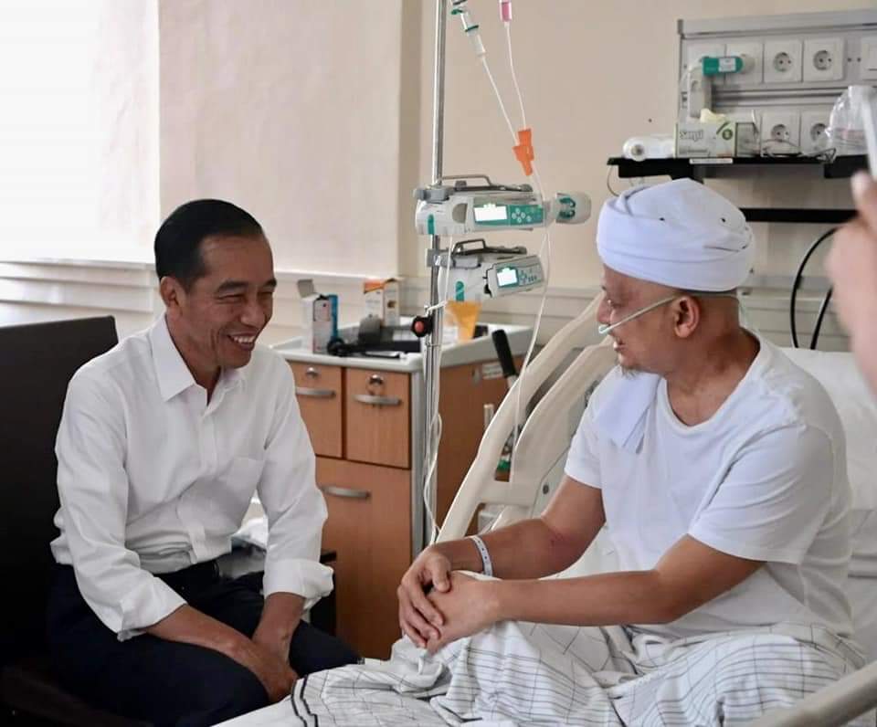 Anak Ustaz Arifin Ilham Tak Suka Ayahnya Dituduh Benci Jokowi
