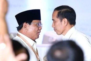 Disebut Pakai Earpiece Saat Debat, Jokowi: Fitnah Nggak Bermutu