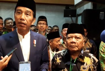 Sibuknya Jokowi Klarifikasi Isu PKI (bag 2)