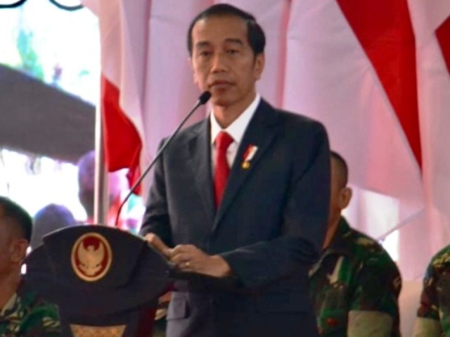 Jokowi Tantang Prabowo Laporkan Kebocoran Anggaran Negara ke KPK