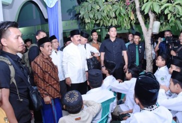 FOTO Panglima TNI Datangi Pesantren Riau
