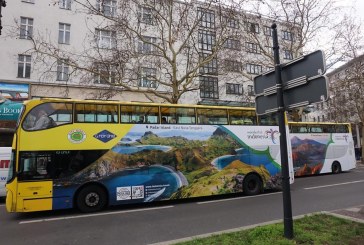 Bus Logo Wonderful Indonesia Seliweran di Berlin