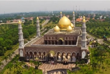 Pendiri Masjid Kubah Emas Tutup Usia