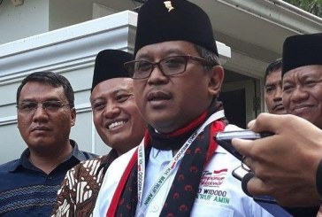 Hasto Yakinkan Jokowi-Ma’ruf Amin Siap Hadapi Debat Kelima