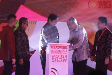 FOTO Menperin Resmikan Telkomsel IIMS 2019