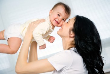 Peran Ibu Sangat Penting Untuk Lengkapi Gizi Anak
