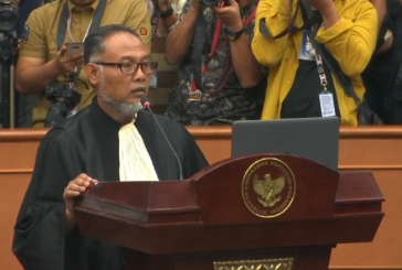Hakim Ancam Bambang Widjojanto Dikeluarkan dari Persidangan