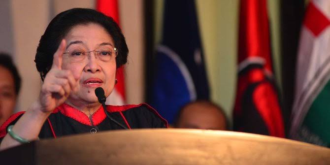 Berembus Kabar Megawati Soekarnoputri Akan Turun Tahta
