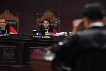 MK Totak Seluruh Gugatan Tim Hukum Prabowo-Sandiaga