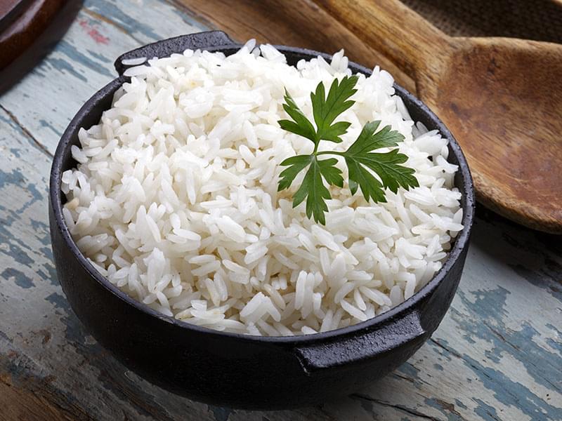 Mengapa Nasi Putih Bikin Ngantuk? Ini Alasannya