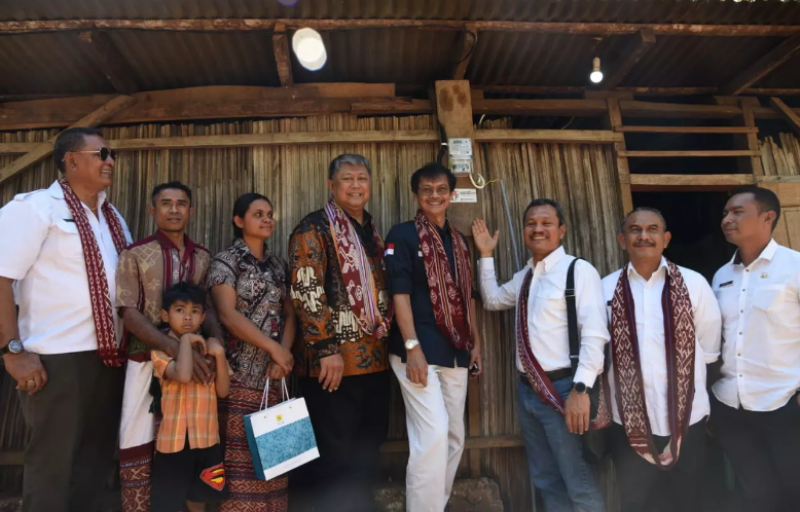 Sambungan Listrik Gratis untuk Rumah Tangga Kurang Mampu di Nusa Tenggara