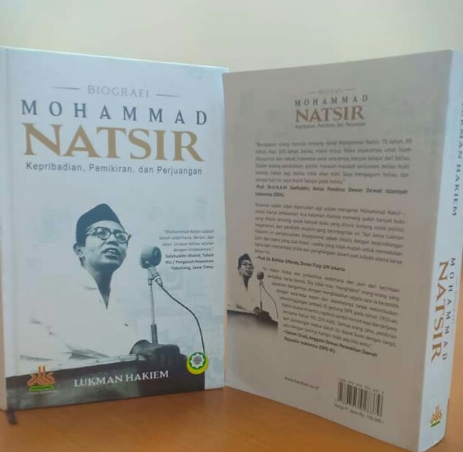 Mengapa Menulis Biografi M. Natsir?