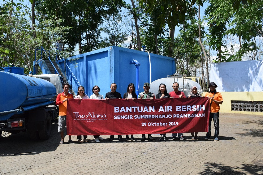 The Alana Yogyakarta Salurkan Bantuan Air Bersih Bagi Daerah Terdampak Kekeringan