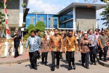 Jokowi Tinjau Pabrik PT Pan Brothers Tbk di Boyolali