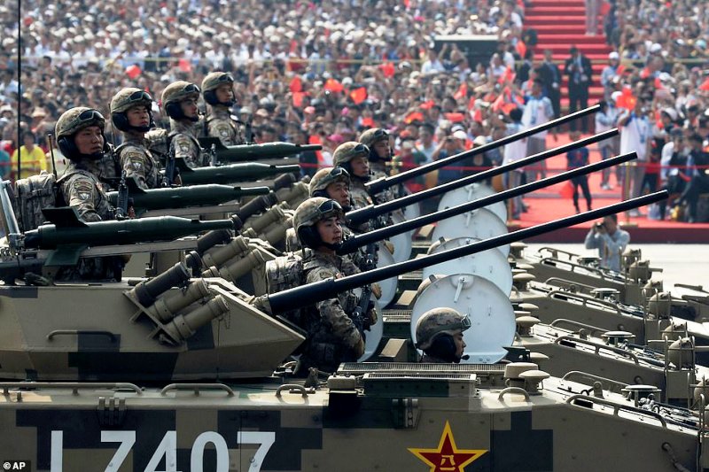 Parade ‘Raksasa’ China Rayakan 70 Tahun Partai Komunis