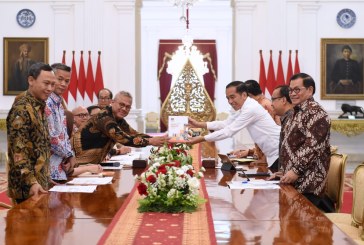 Temui Jokowi, Pimpinan KPU Laporkan Pelaksaan Pemilu
