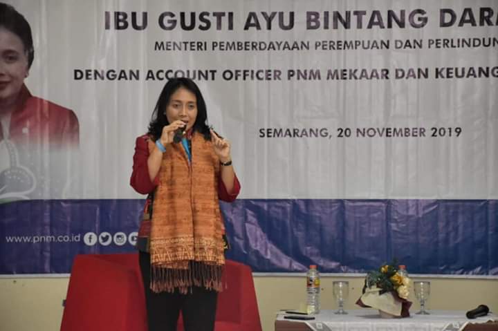 Mengapa Menteri Bintang Menangis di Semarang?