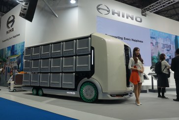 Hino FlatFormer Kendaraan Konsep Untuk Mendukung Mobilitas
