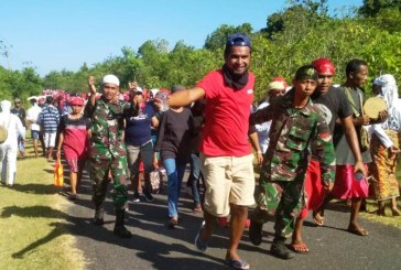 Prajurit TNI di Maluku Ikuti Tradisi Para Leluhur