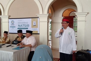 Mohammad Natsir Negarawan yang Berkomitmen Tinggi terhadap Keislaman dan Keindonesiaan