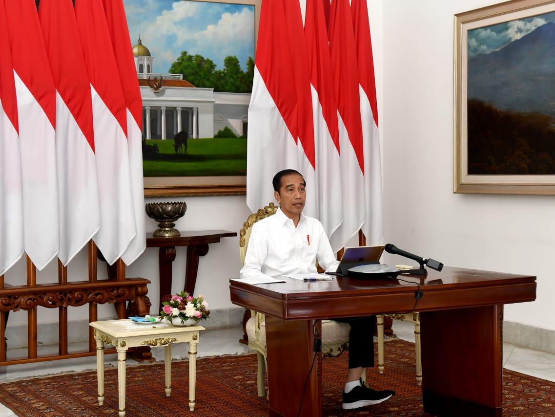 Jokowi: Sudah Diisolasi Masih Saja Belanja di Pasar